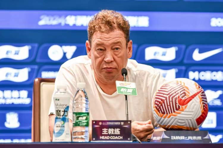 开云体育官网-清晨尼斯备战亚冠，远射贴柱细节曝光，态度坚定，赛季目标并未改变(1974年东南亚自由搏击台词)