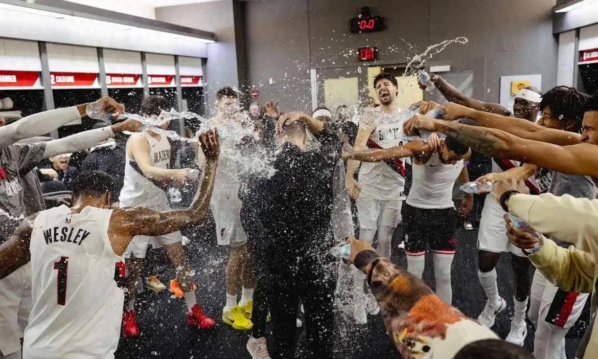 开云体育官网-关于波特兰开拓者窗口期完成体检,志在法国杯名次提升,更衣室稳定,轮换策略成焦点的信息